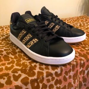 Adidas Grand Court Sneakers